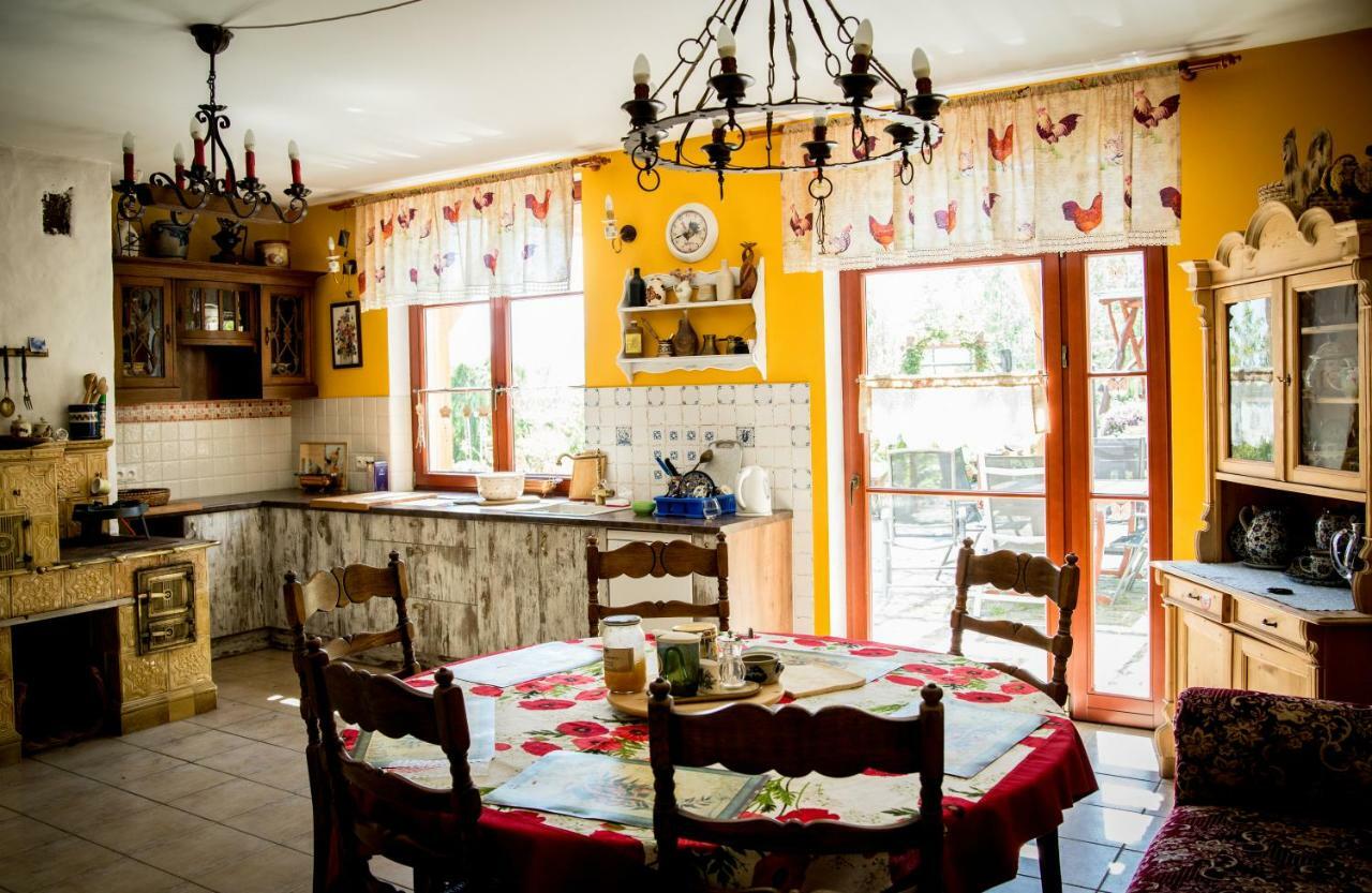Apartamenty Romanowka Raszow Экстерьер фото